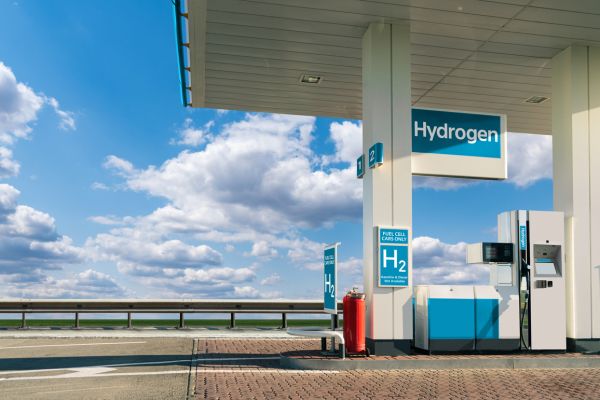 Visualisierung einer H2-Tankstelle von iStock-Scharfsinn86